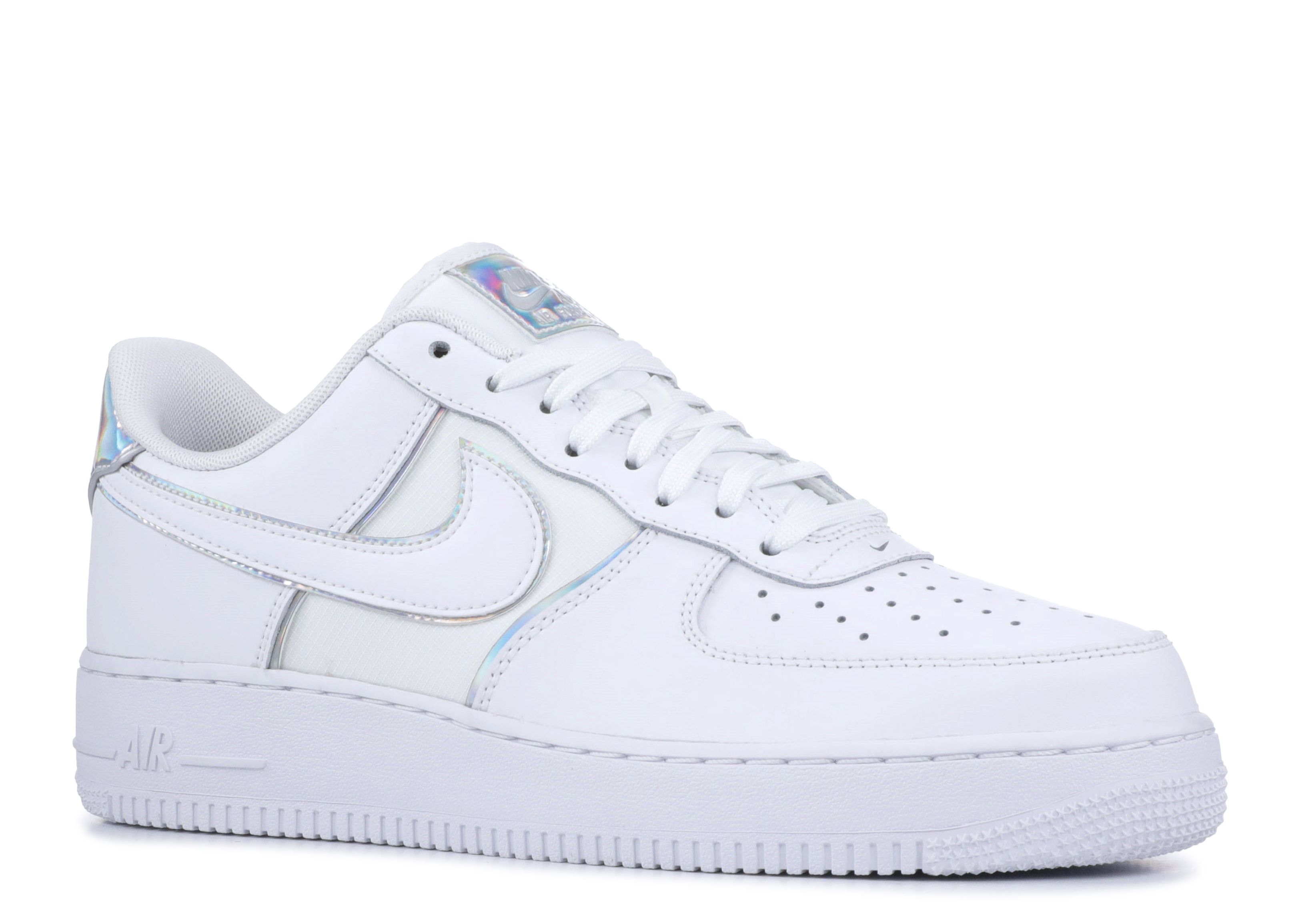 Air Force 1 ’07 LV8 4 ‘Triple White’