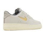 Air Force 1 ’07 LX ‘Light Bone’