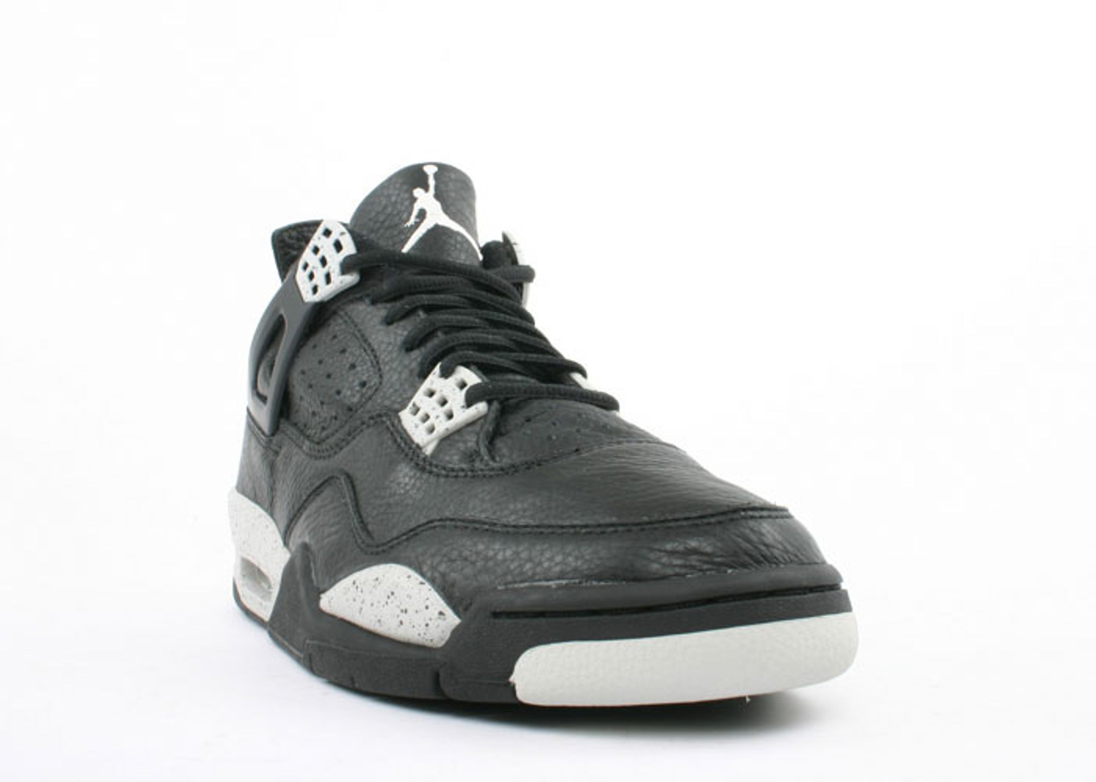 Air Jordan 4 Retro+ ‘Oreo’ 1999