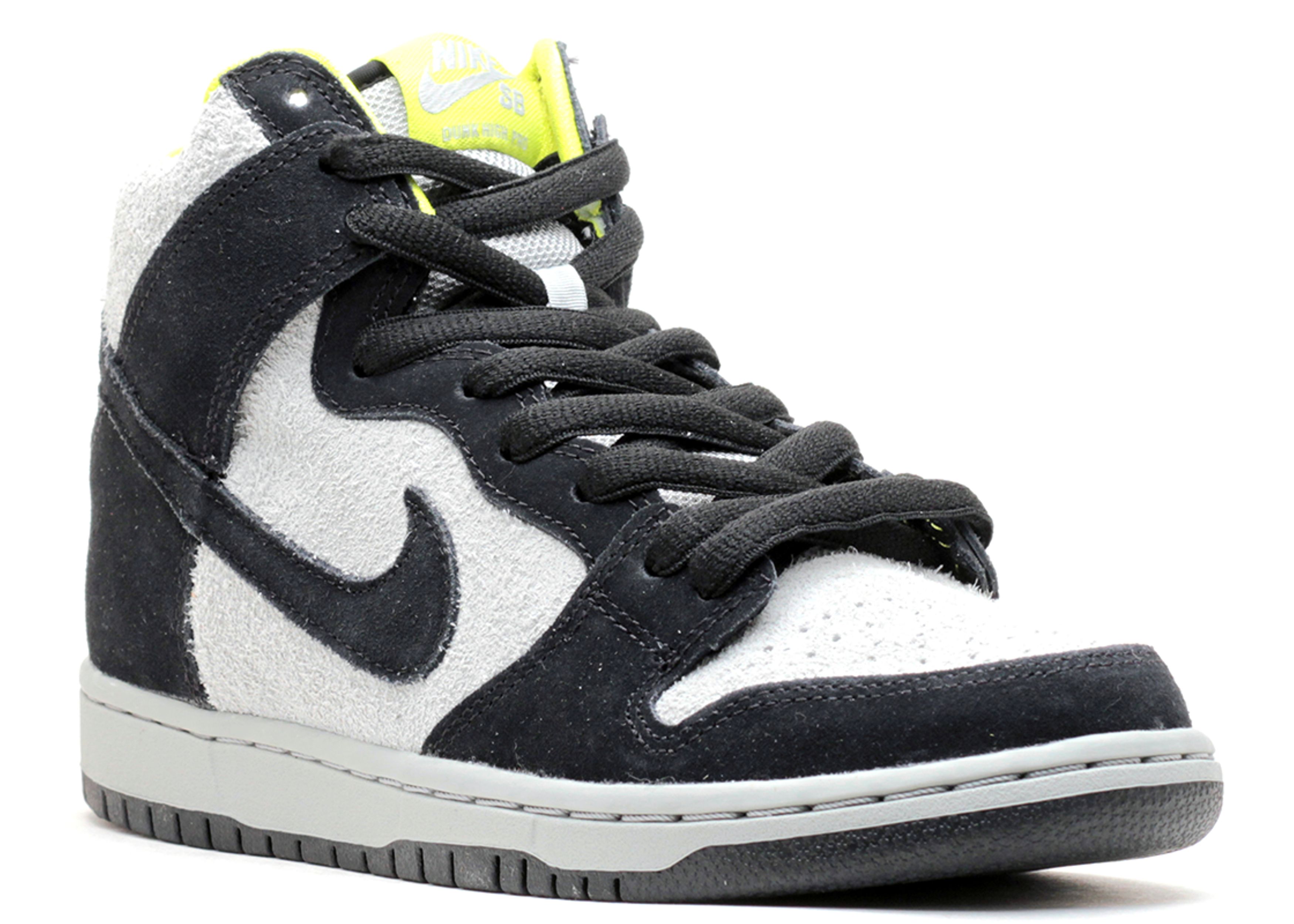 Dunk Hi SB ‘Black Base Grey’