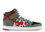 Dunk High SB ‘Walk The Dog’