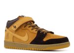 SB Dunk Mid Pro ‘Lewis Marnell’