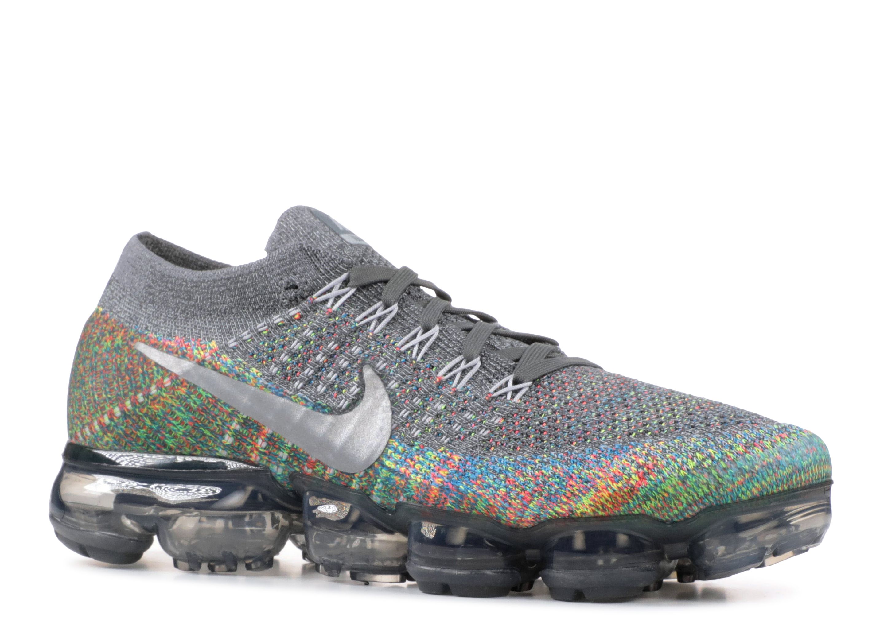 Wmns Air VaporMax Flyknit ‘Dark Grey’